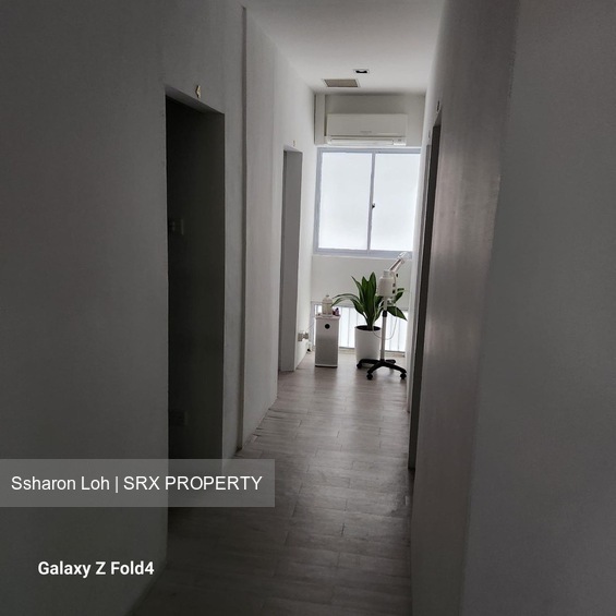 722 Ang Mo Kio Avenue 8 (D20), Shop House #575091161